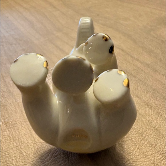 Elephants! - Picture 7 of 11